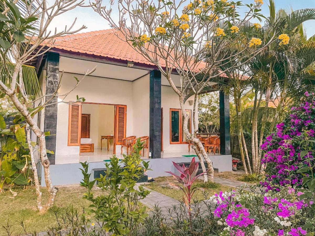 Orange Balangan Bungalow Jimbaran Buitenkant foto